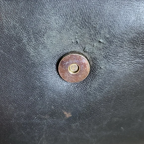 TORY BURCH Savannah Convertible Shoulder Bag - Black with Gold Chain - Picture 14 of 16